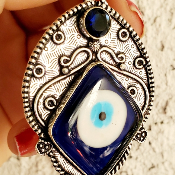 New Blue Evil Eye and Blue Topaz 925 Silver Pendant. - Picture 8 of 13